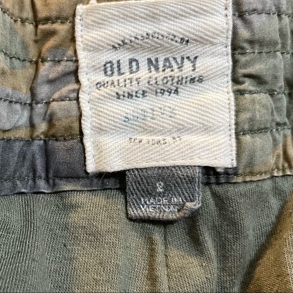 Lined, Old Navy, Camo Pants w inner lining, size 2 SO WARM! GREAT4 this weather - Picture 12 of 12